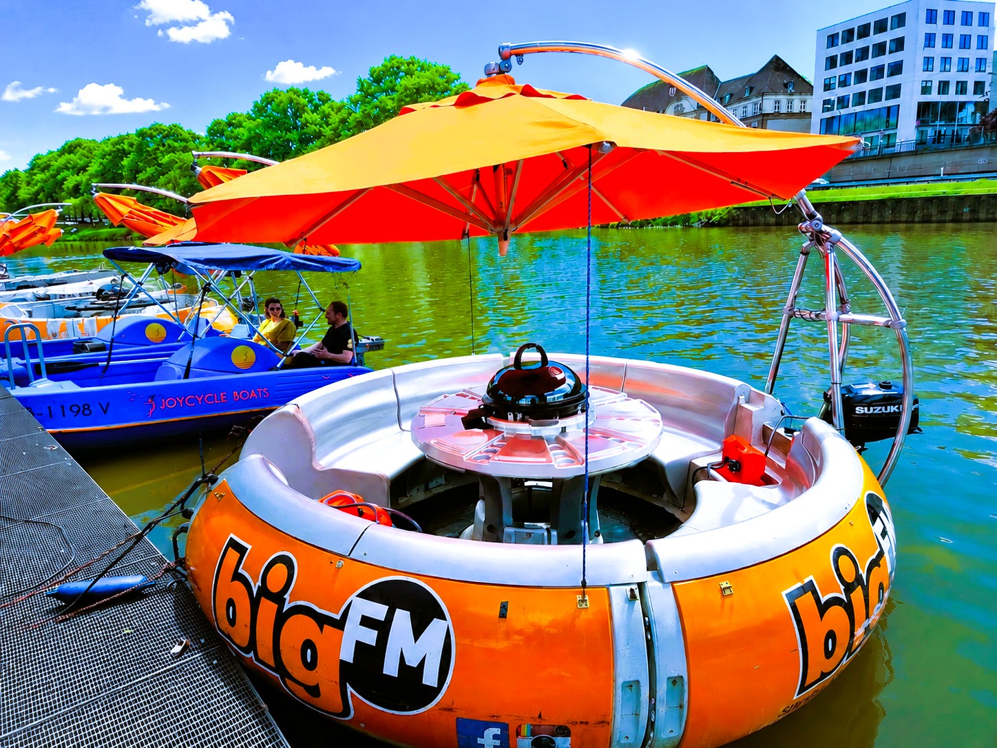 E-Joycycle mit Donut Boot